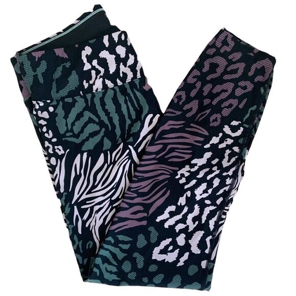 Calvin Klein Performance Leggings Capri Geometric Pattern Multi-Color Size M - Picture 1 of 9